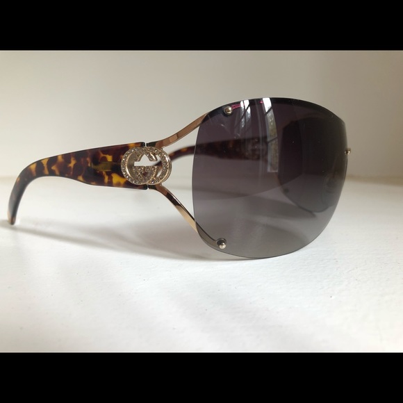 Women’s Gucci Sunglasses main image 4